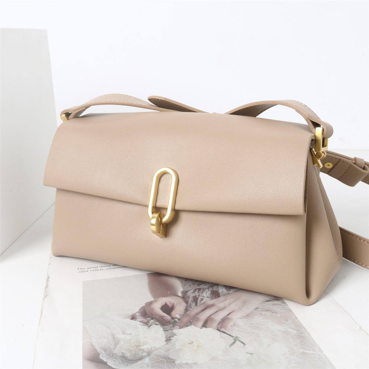Womens Large Volumn Leather Cross Body Shoulder Bag