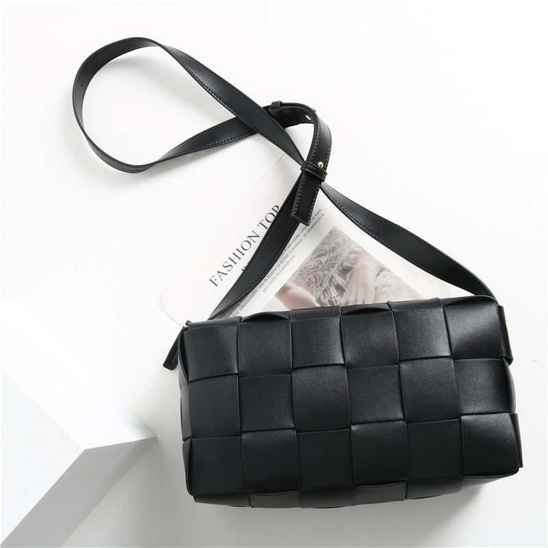 Womens Sqaure Padded Shoulder Cross Body Bag