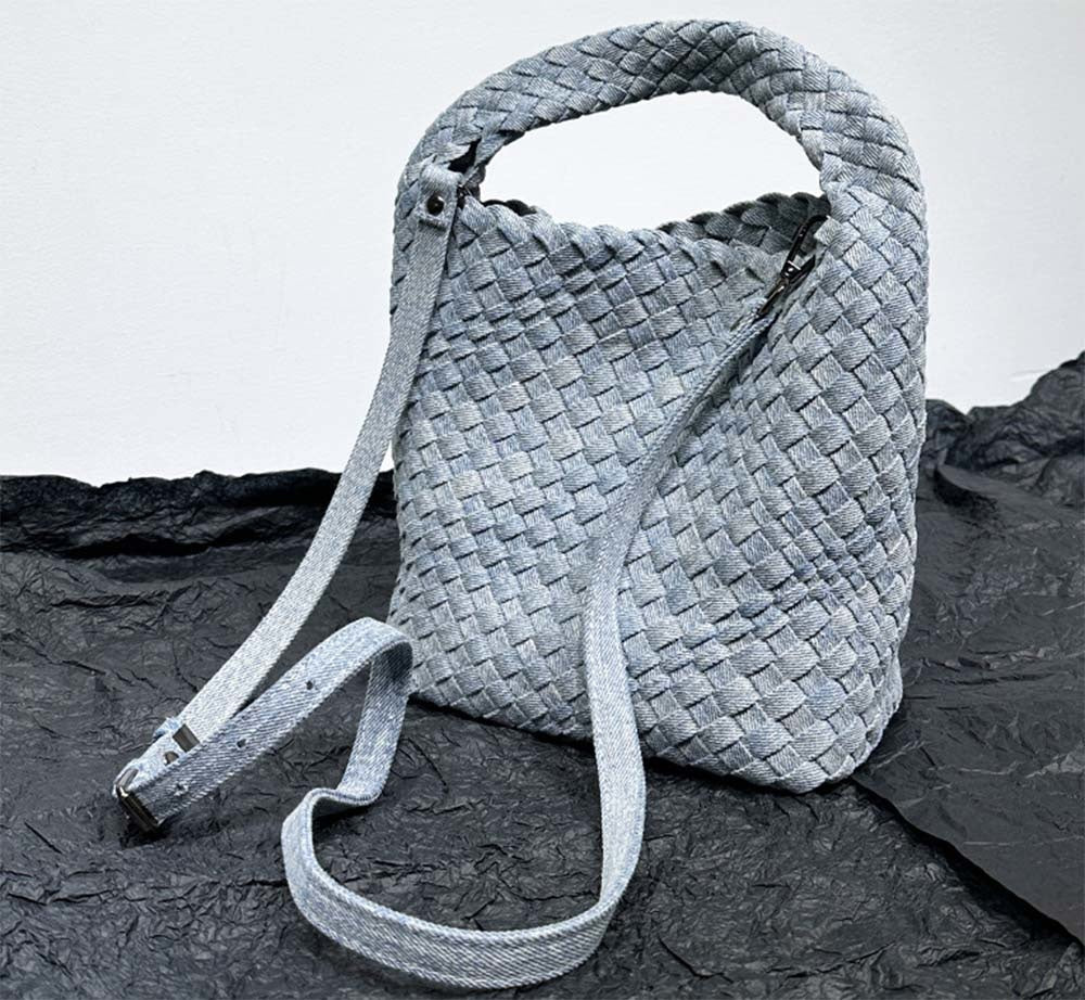 Womens Denim Woven Large Hobo Bucket Tote Bag With Pouch