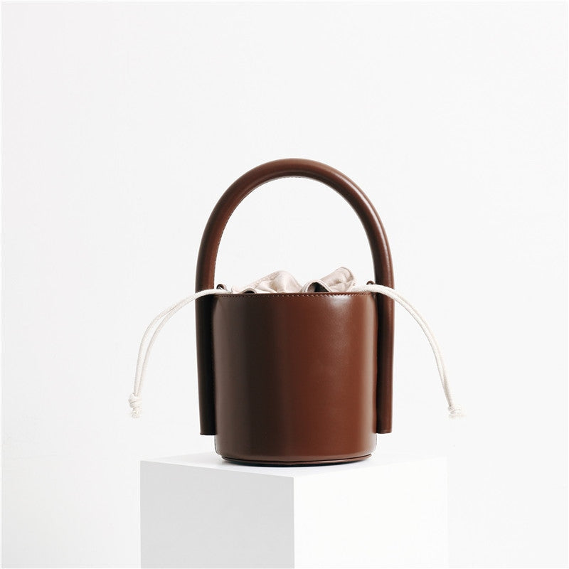 Leather Bucket Bag With Thick Handle