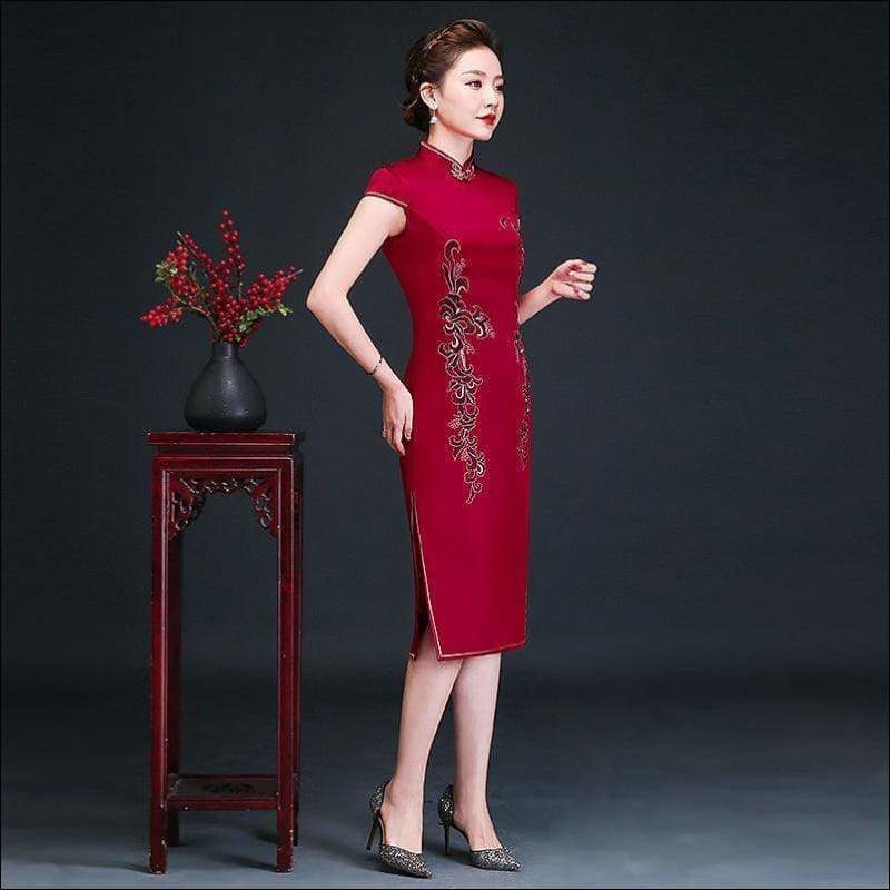 Winnal Plus Size 4XL Womens Retro Floral Embroidered Cheongsam Dress Vintage Slim Qipao