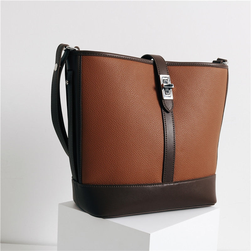 Women’s Leather Hobo Bag