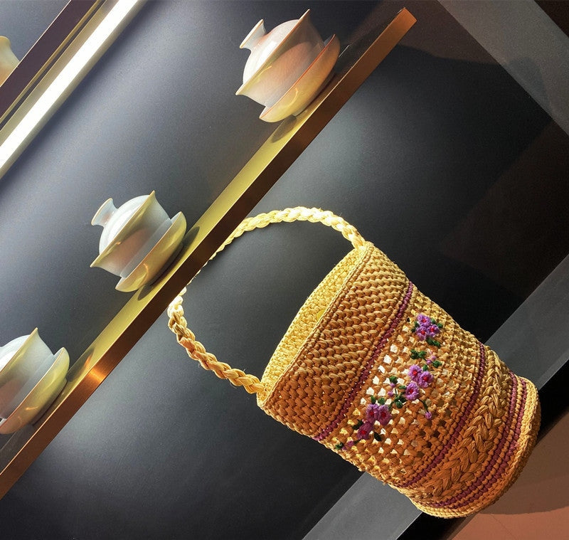 Women’s Straw Bag Medium Raffia Flower Woven Bucket Basket